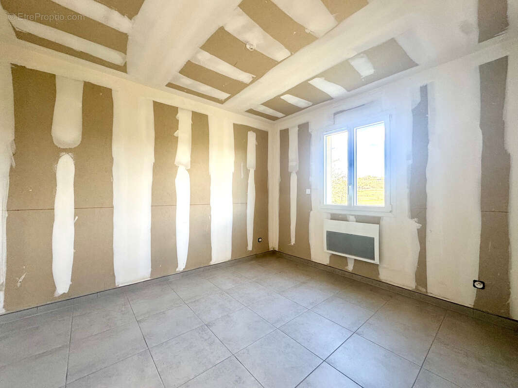 Maison à VAISON-LA-ROMAINE