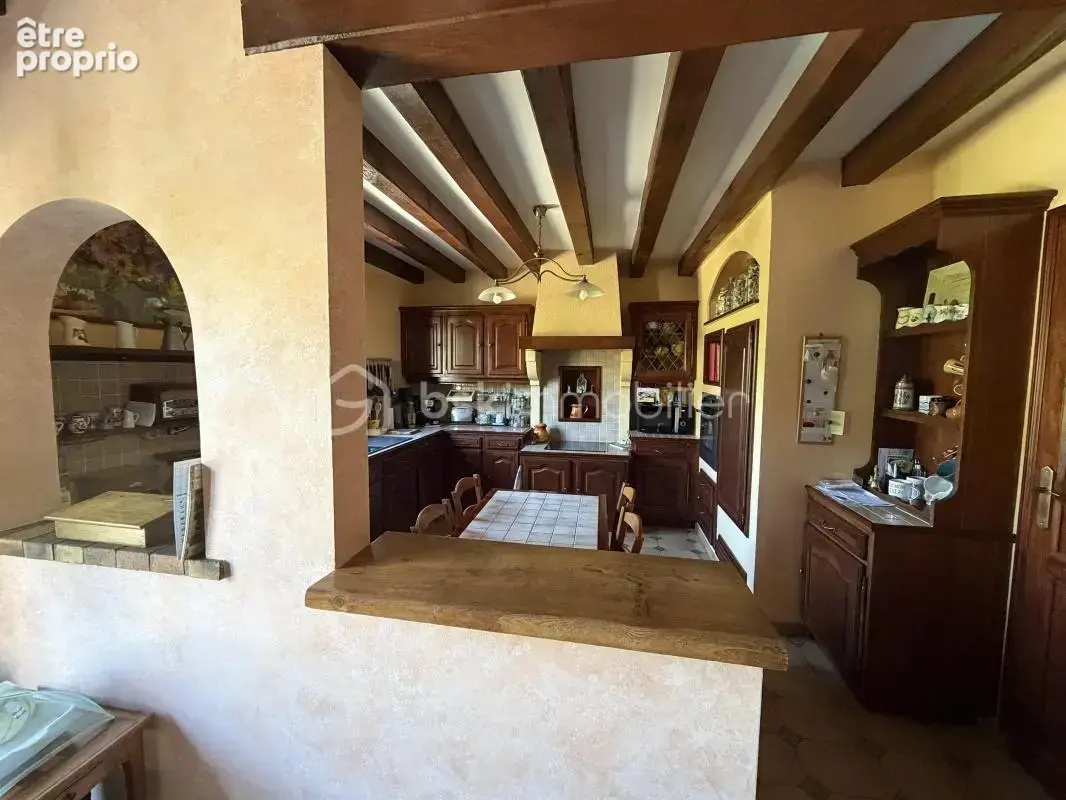 Maison traditionnelle de 146 m2 - terrain 1000 m2 - photo 6