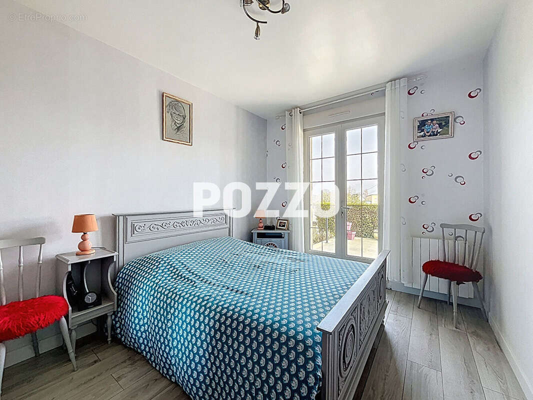 Maison à LES LOGES-MARCHIS