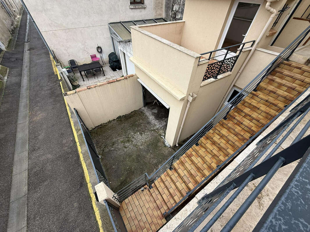 Appartement à REDESSAN