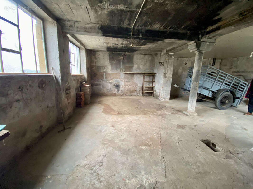 Maison à BELMONT-DE-LA-LOIRE