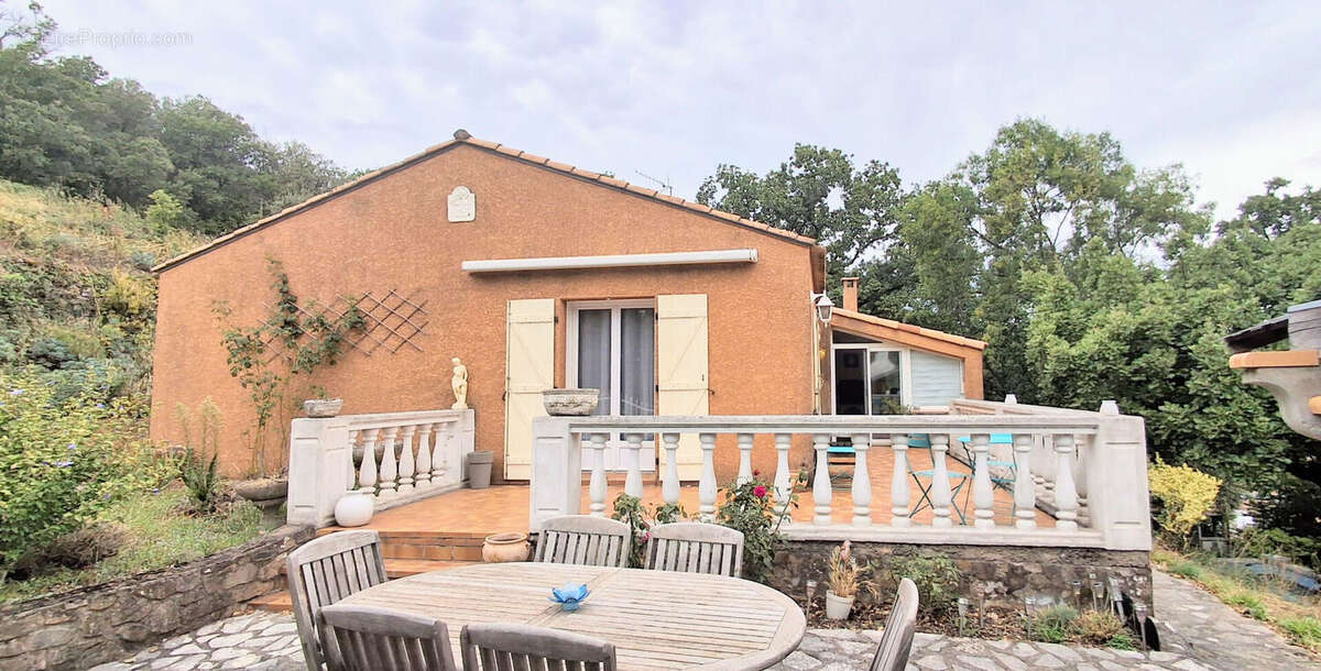 Maison à LE BOUSQUET-D'ORB