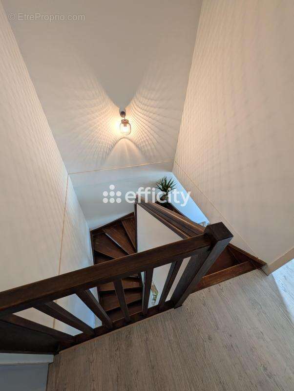Appartement à BELLEGARDE-SUR-VALSERINE