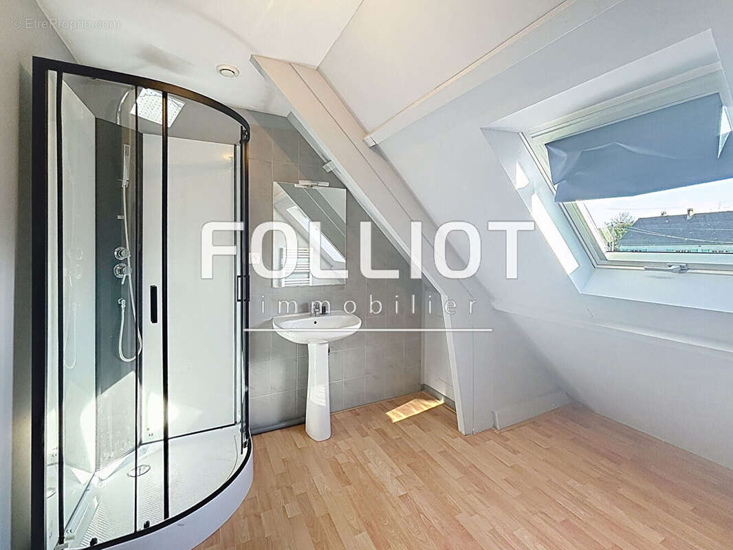 Maison à QUETTREVILLE-SUR-SIENNE