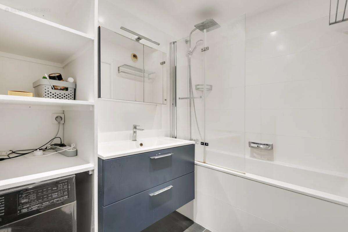 Appartement à ISSY-LES-MOULINEAUX