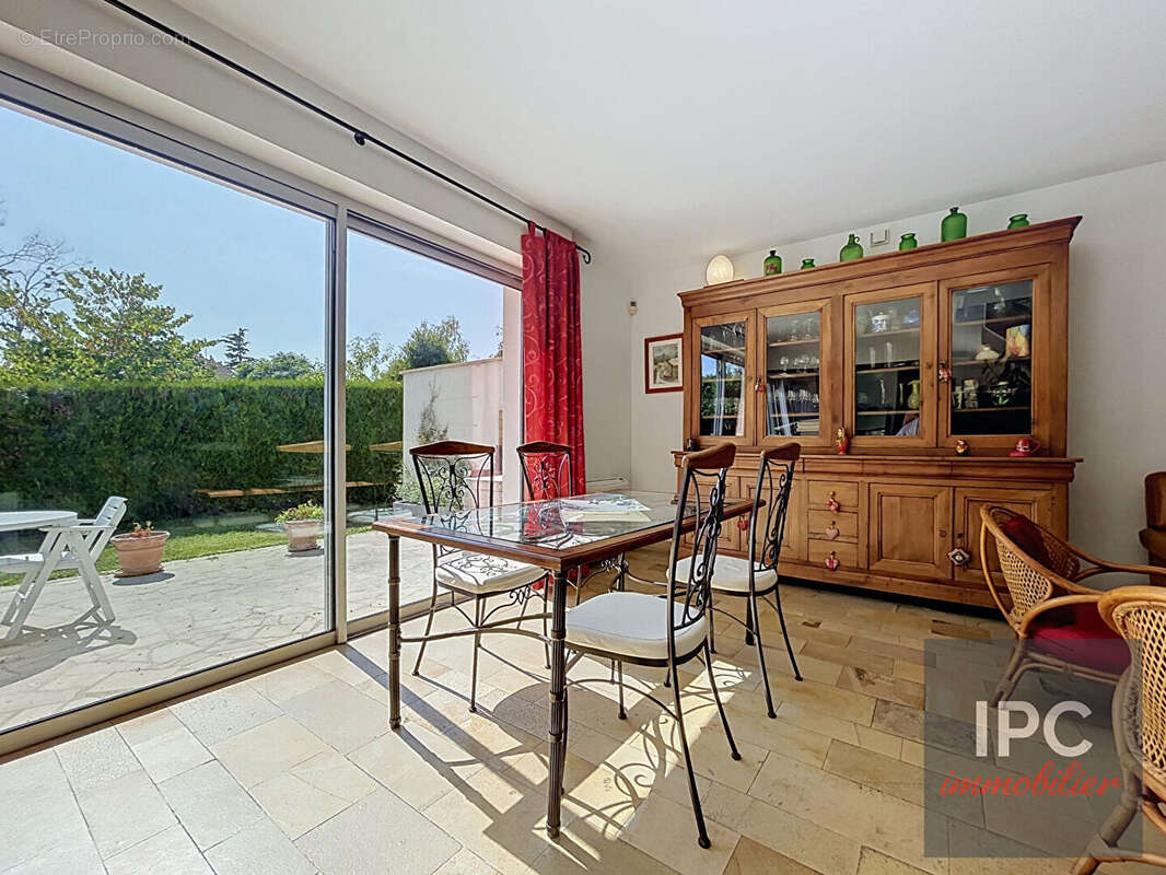 HERBLAY - Pavillon - 135m² - photo 7