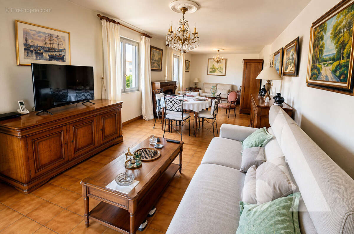 Appartement à FREJUS