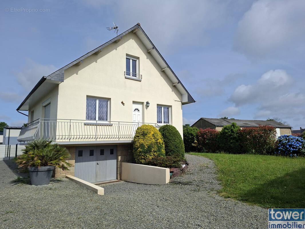Maison à VIEUX-VY-SUR-COUESNON