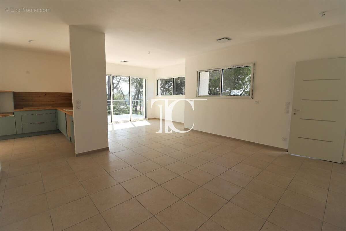 Maison à SAINT-AMBROIX