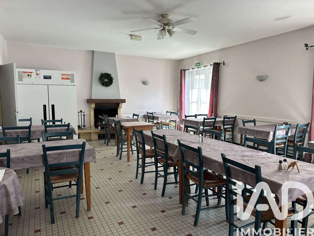 Photo 5 - Commerce à SAINT-MARTIN-DES-NOYERS