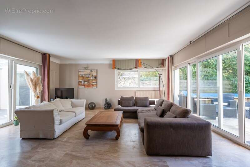 Maison à SAINT-CLOUD