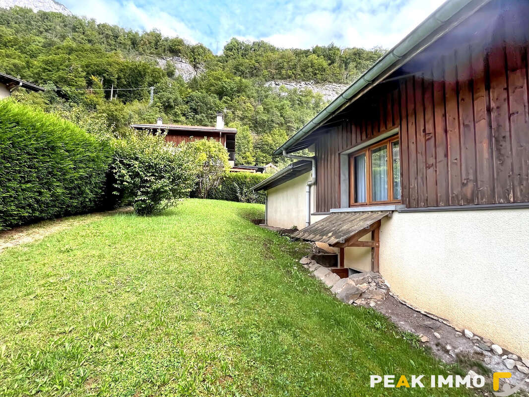 Maison de village - 185 m2 - Magland - photo 17