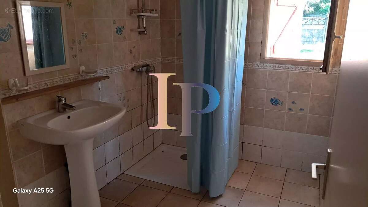 Maison à PARAY-LE-MONIAL