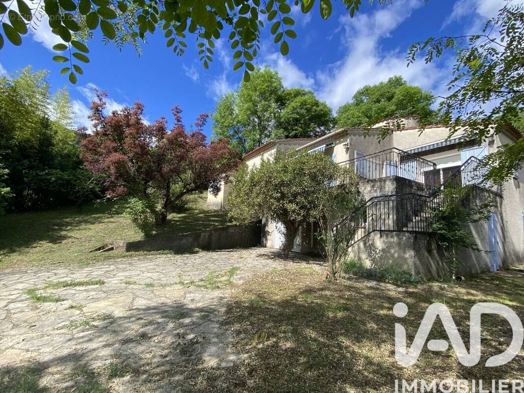 Photo 1 - Maison à MOLIERES-CAVAILLAC