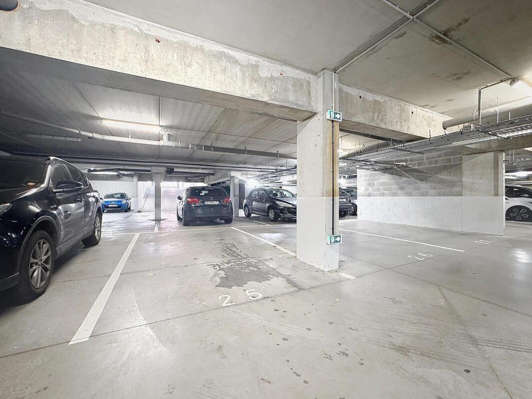   - Appartement à LILLE