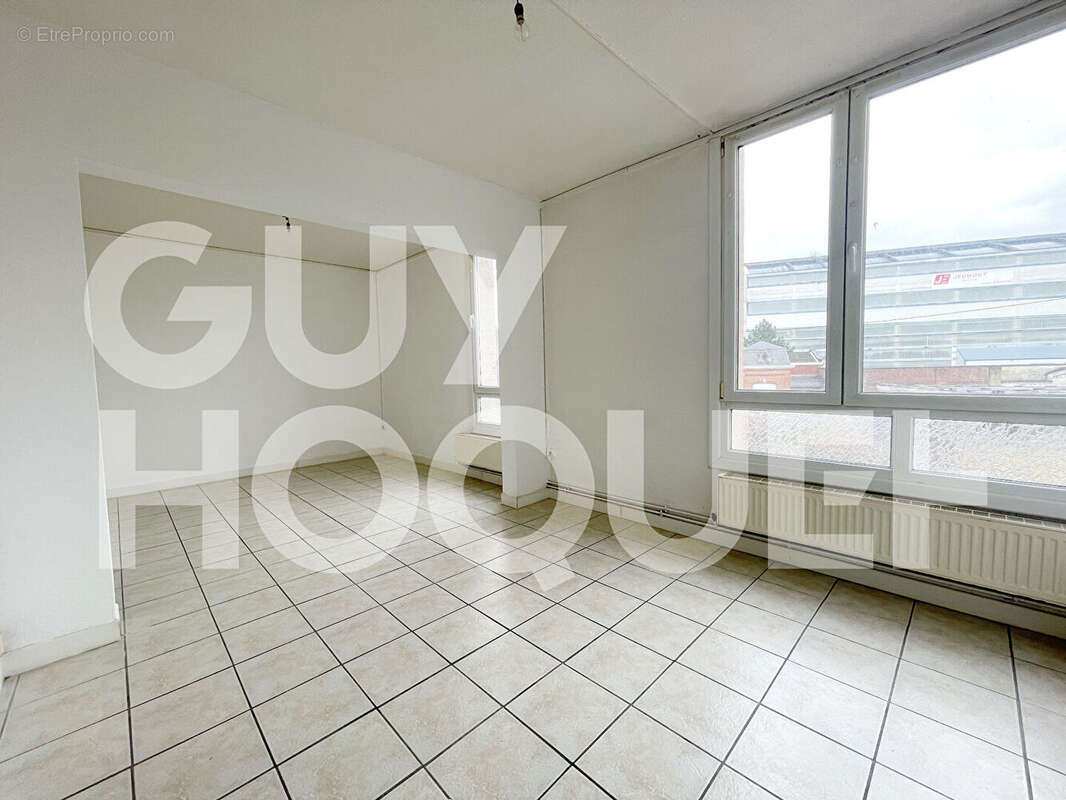 Appartement 3 pièces à vendre au centre-ville de Jeumont - photo 3