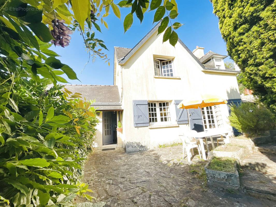 Maison à PONT-AVEN