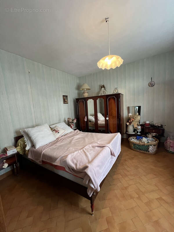 Maison à SURY-ES-BOIS