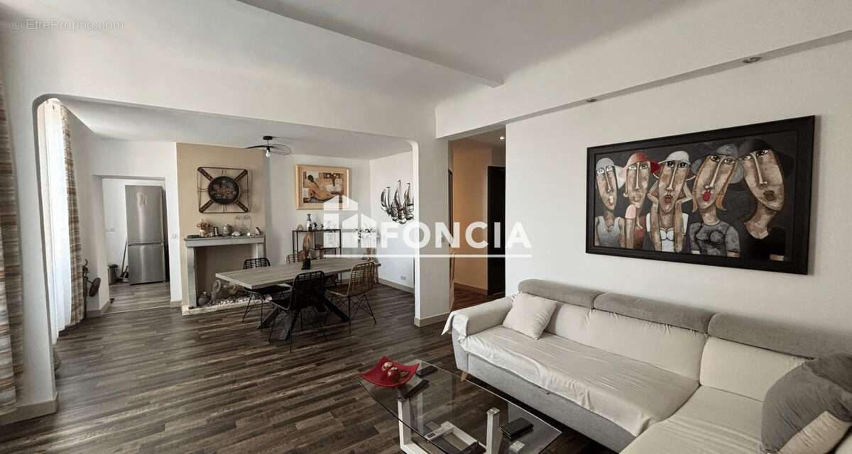 Appartement à HYERES