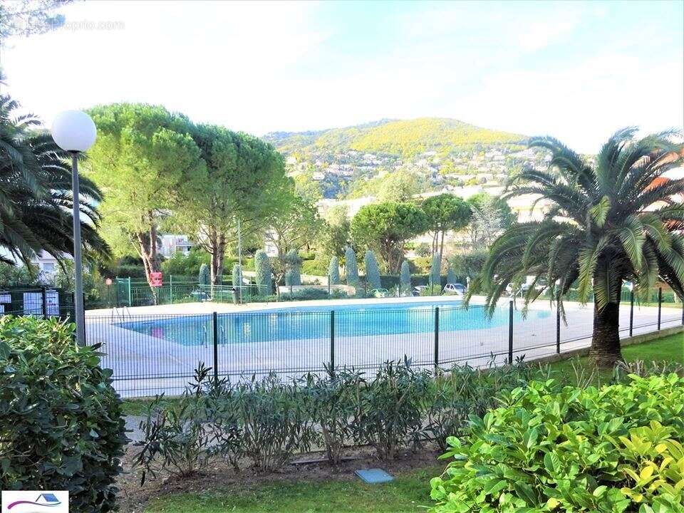 Appartement à MANDELIEU-LA-NAPOULE