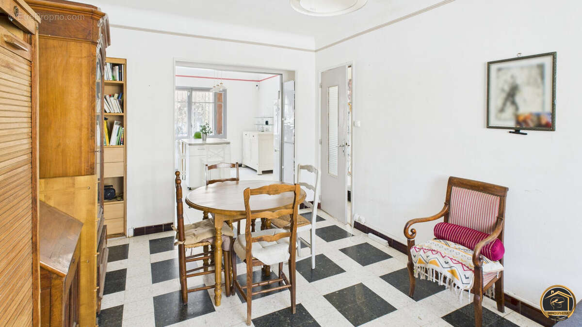 Maison à ROQUEFORT-DES-CORBIERES