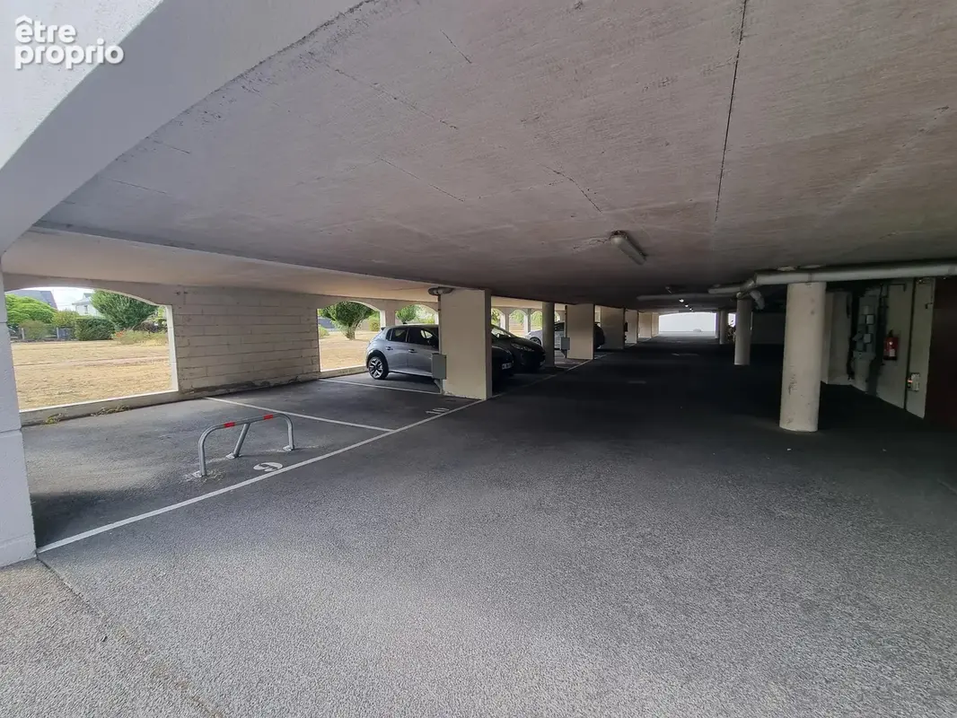 Parking à ORLEANS