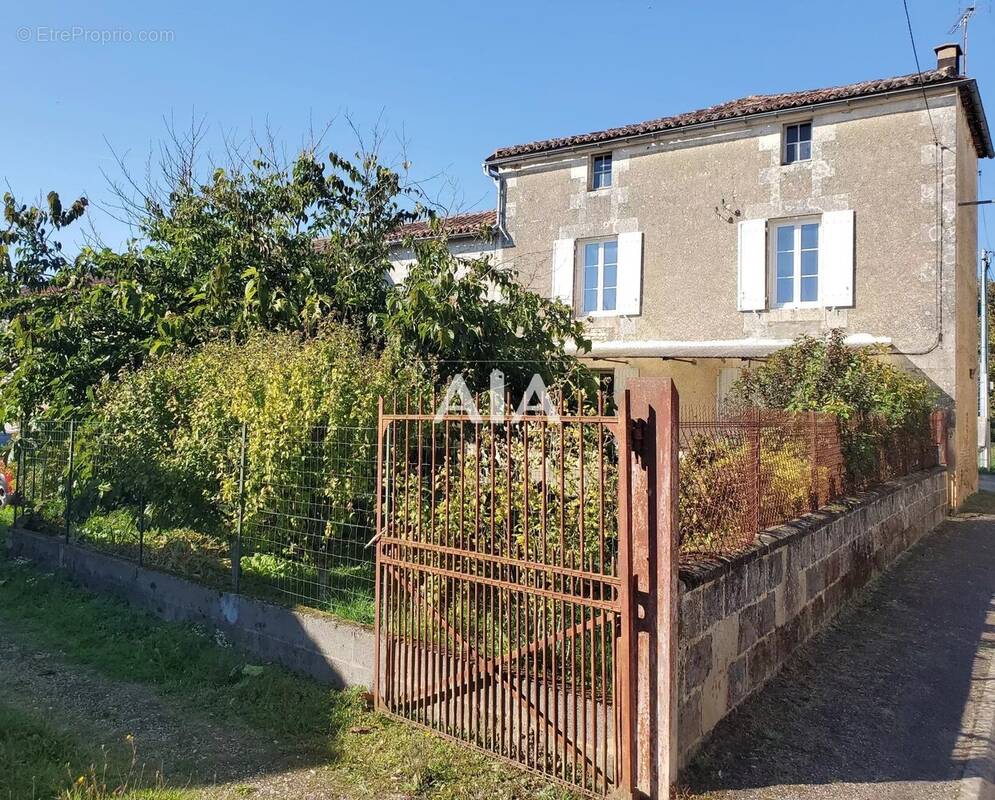 Maison à SAINT-GEORGES