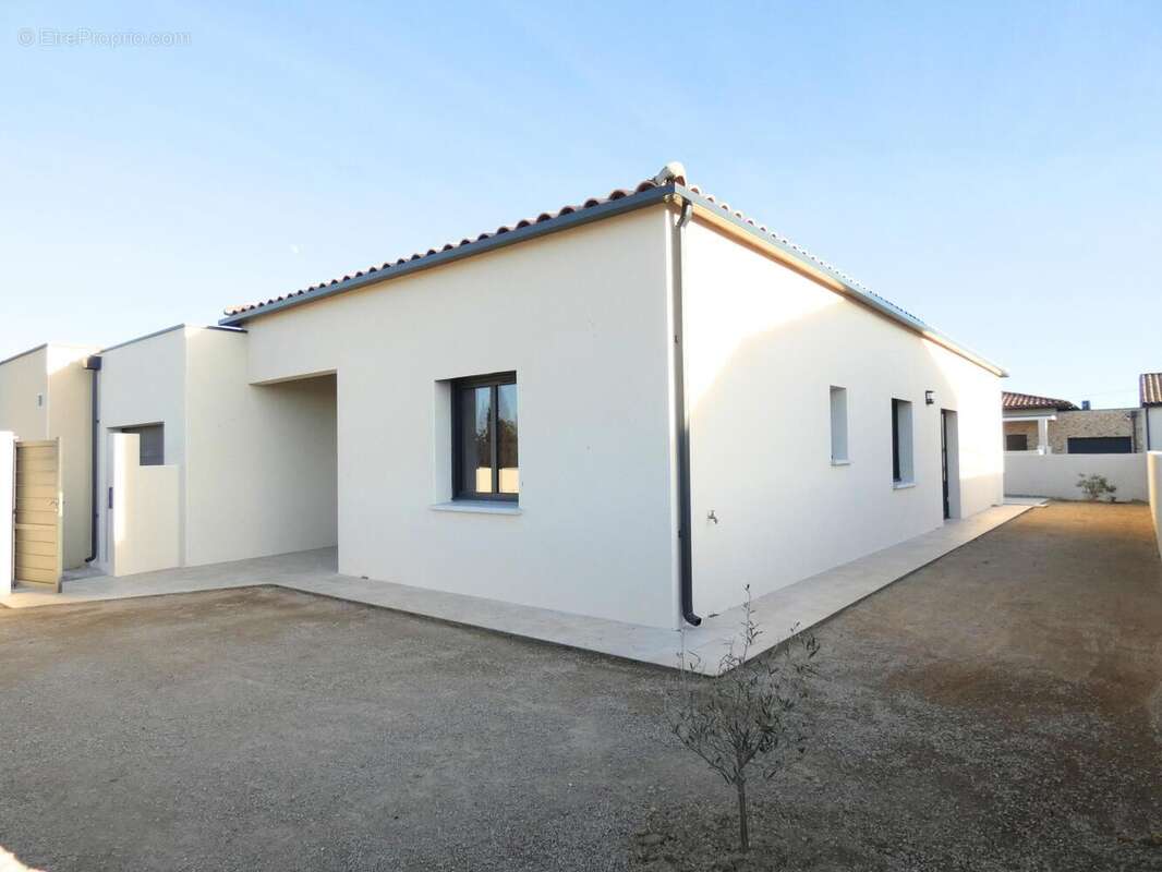 Maison 115 m² à Lezignan-Corbieres  - photo 5