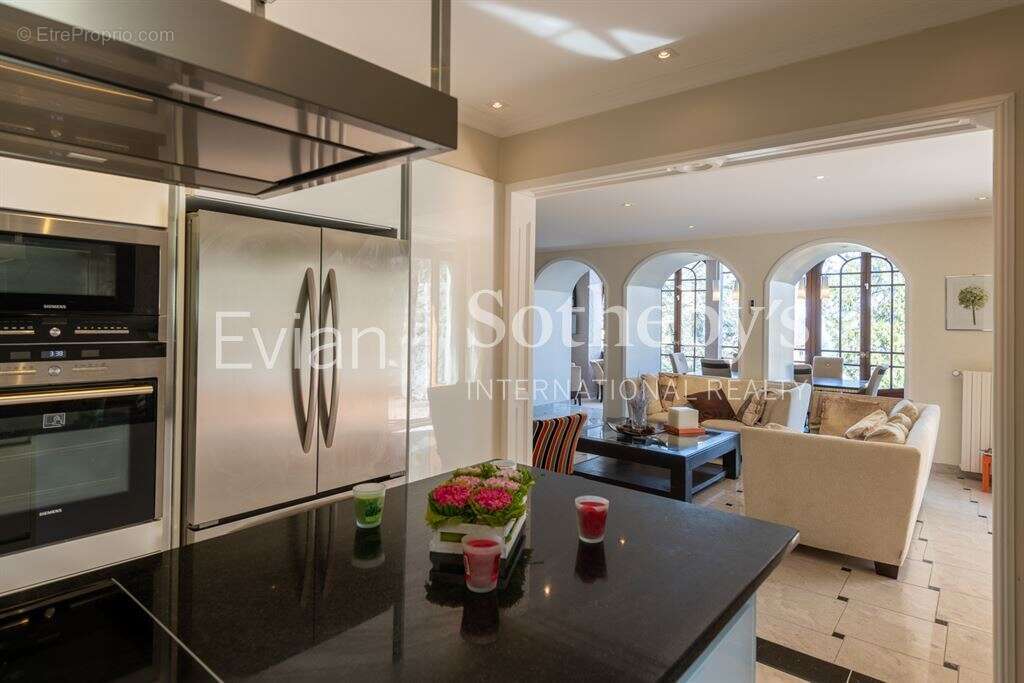 Vente appartement de prestige dans résidence historique face au léman - photo 9
