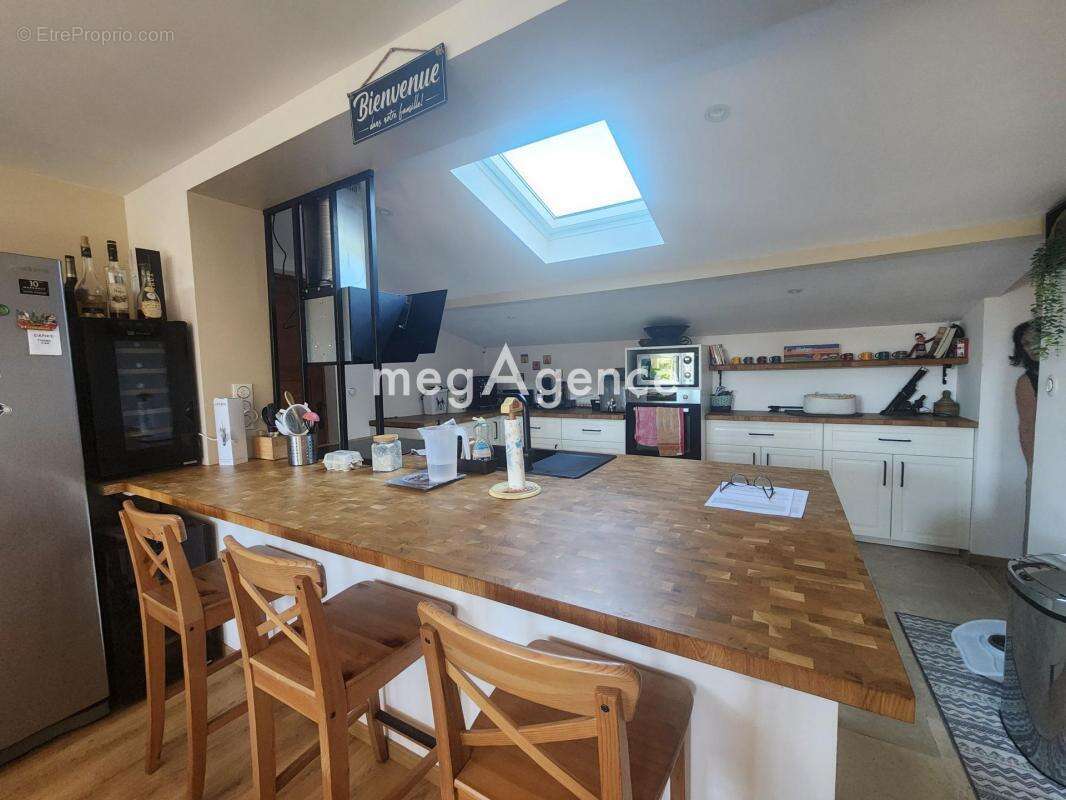 Maison à SAINT-ANDRE-DE-CUBZAC