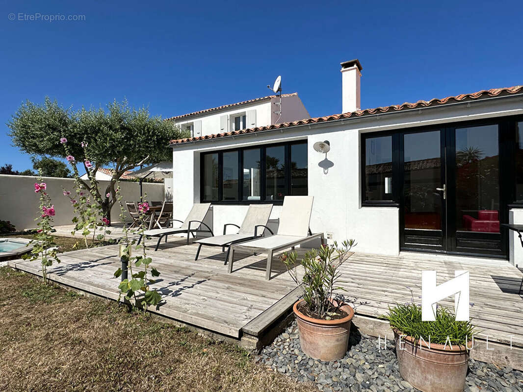 Maison à SAINT-MARTIN-DE-RE