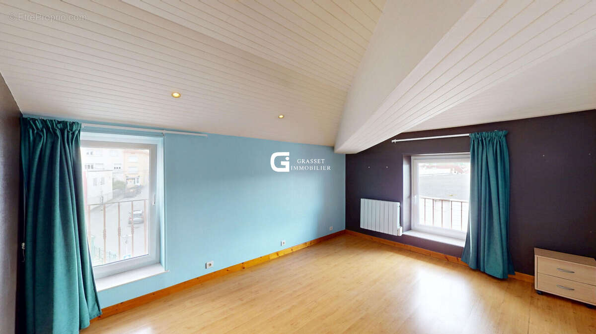 Appartement à OYONNAX