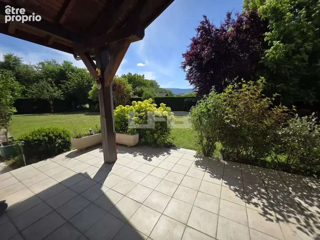 Belle maison 153,5 m² sur Terrain plat 1251 m² - photo 5