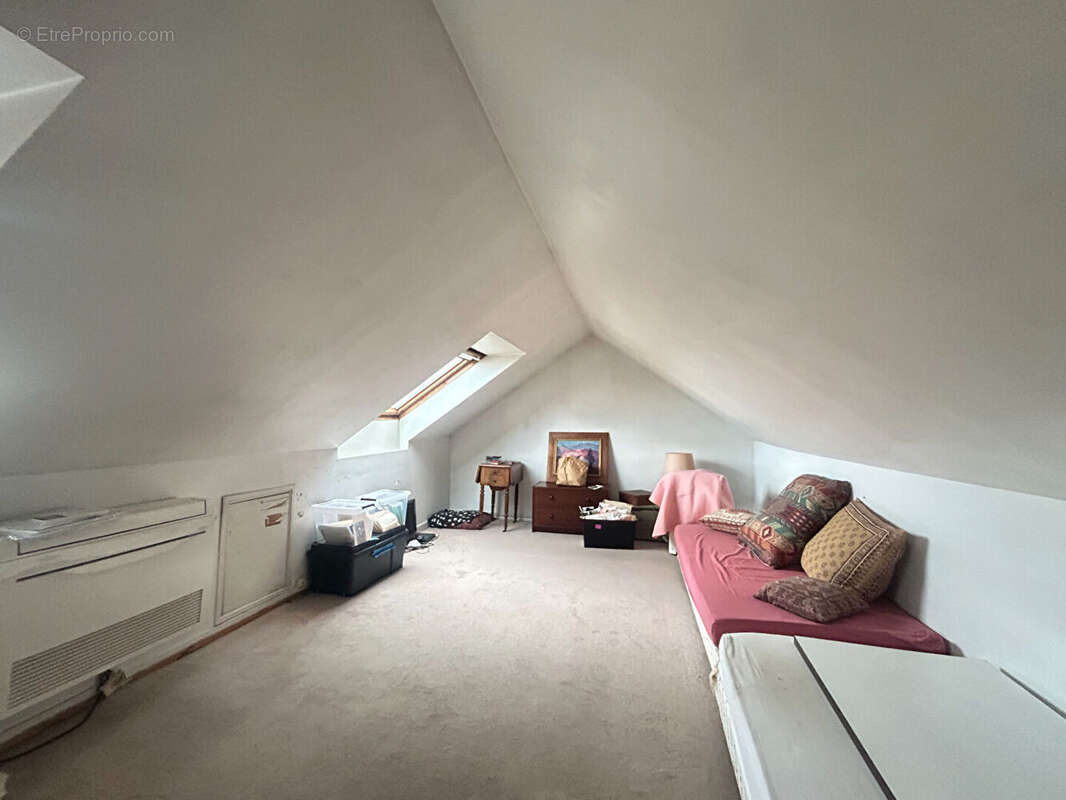 Maison à PLAISIR