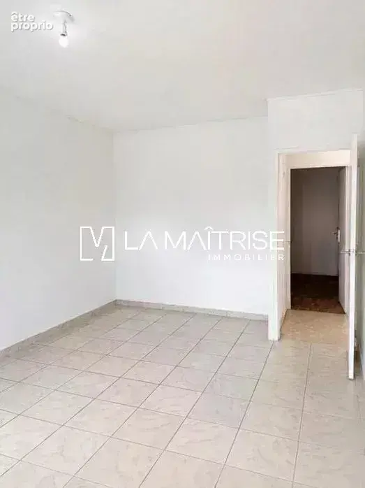 Appartement 4 pièces 72 m² à vendre à Marseille-15e (13015) - photo 3