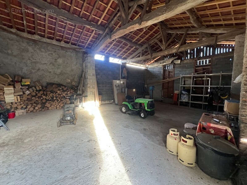 Maison à FEUGAROLLES