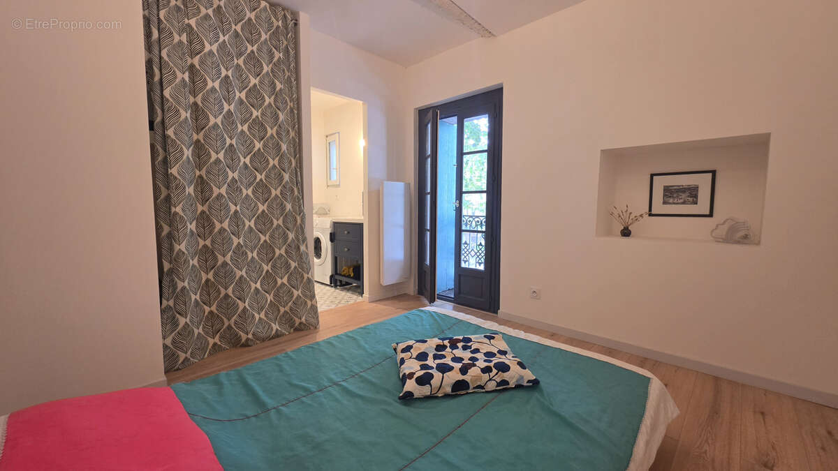 T2 entièrement rénové Une opportunité idéale pour habiter ou investir - photo 5
