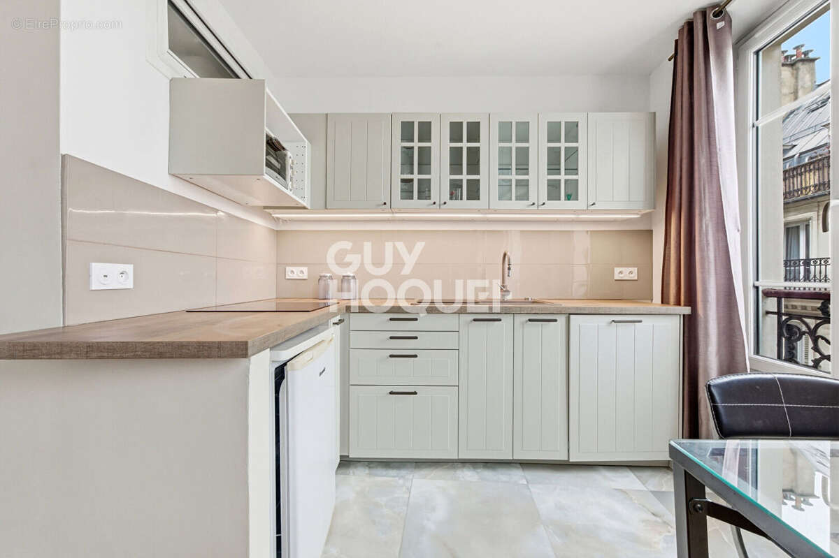 Appartement à PARIS-9E