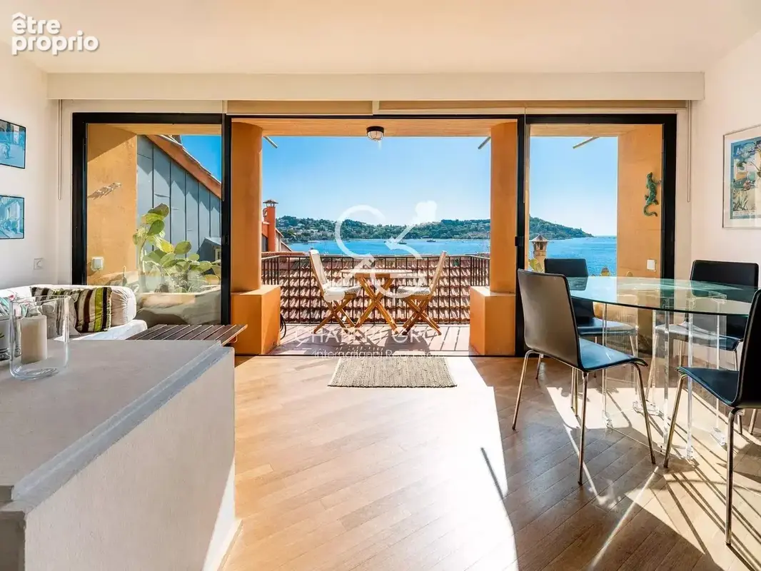Villefranche-sur-mer - vieille-ville - appartement - 2/3 pièces - 65,55 m² - vue mer panoramique époustouflante - terrasse - photo 11