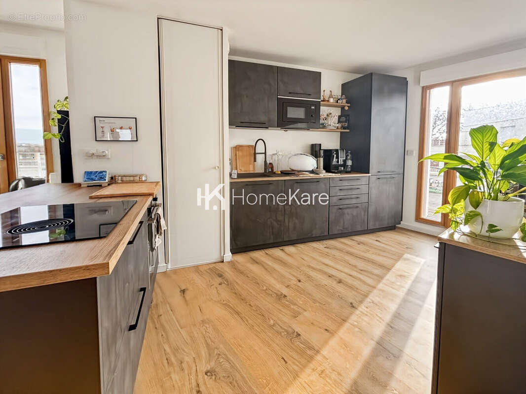 Appartement à CORNEBARRIEU