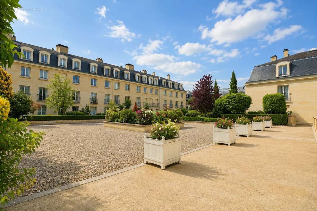 Appartement à VERSAILLES