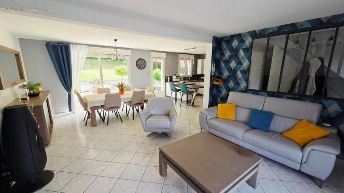 Maison 6 pièces 111 m² - photo 4