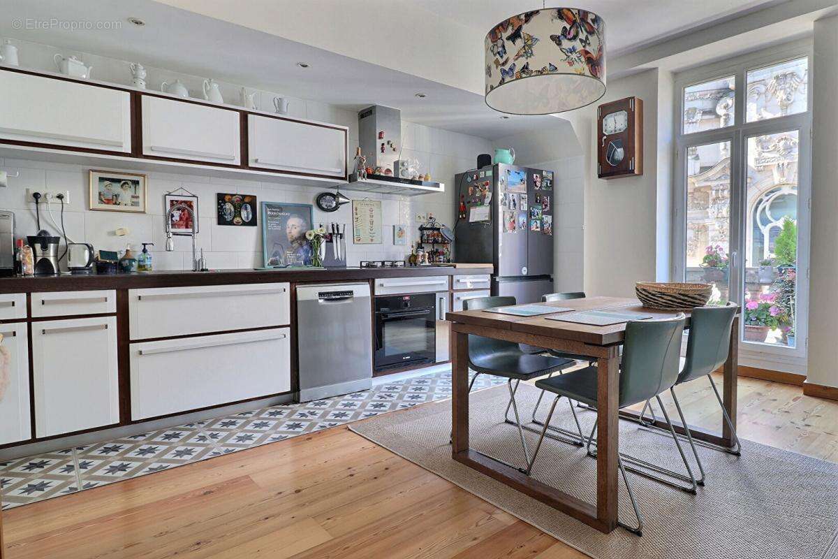 Appartement de prestige - Coeur de ville - photo 3
