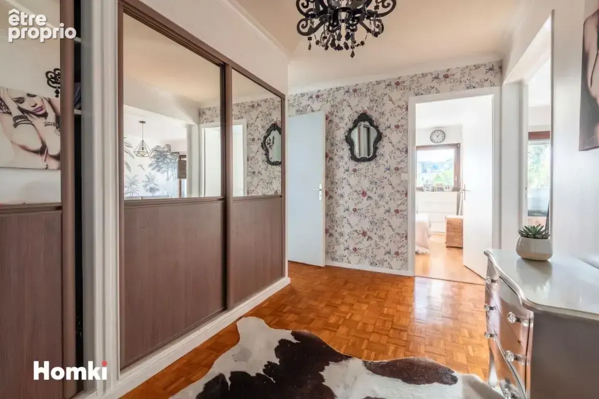 Appartement T4 de 102 m² à Caluire-et-Cuire 69300, Avenue Alexander Fleming - photo 3