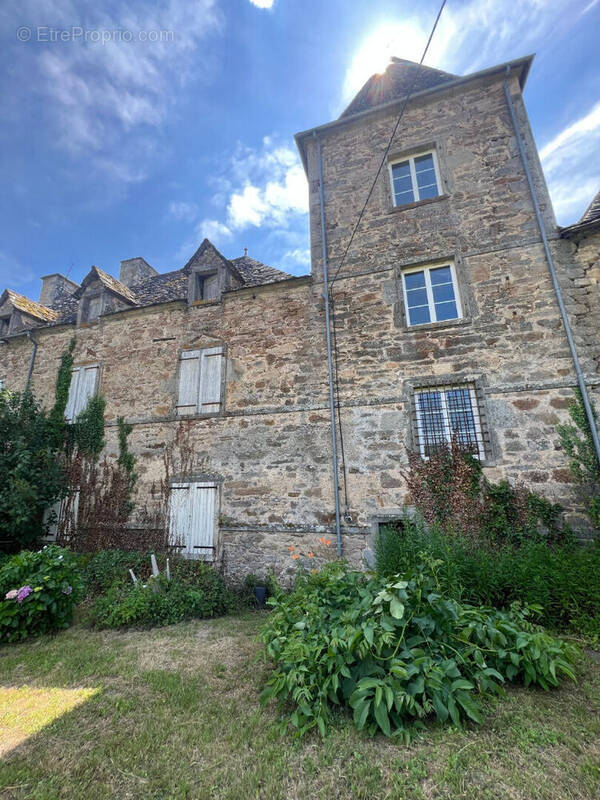 Maison à COLOMBIES