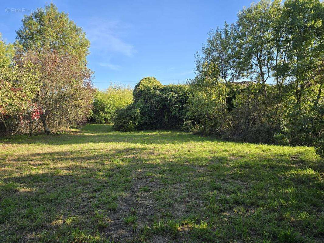 Maison à MAUZE-SUR-LE-MIGNON