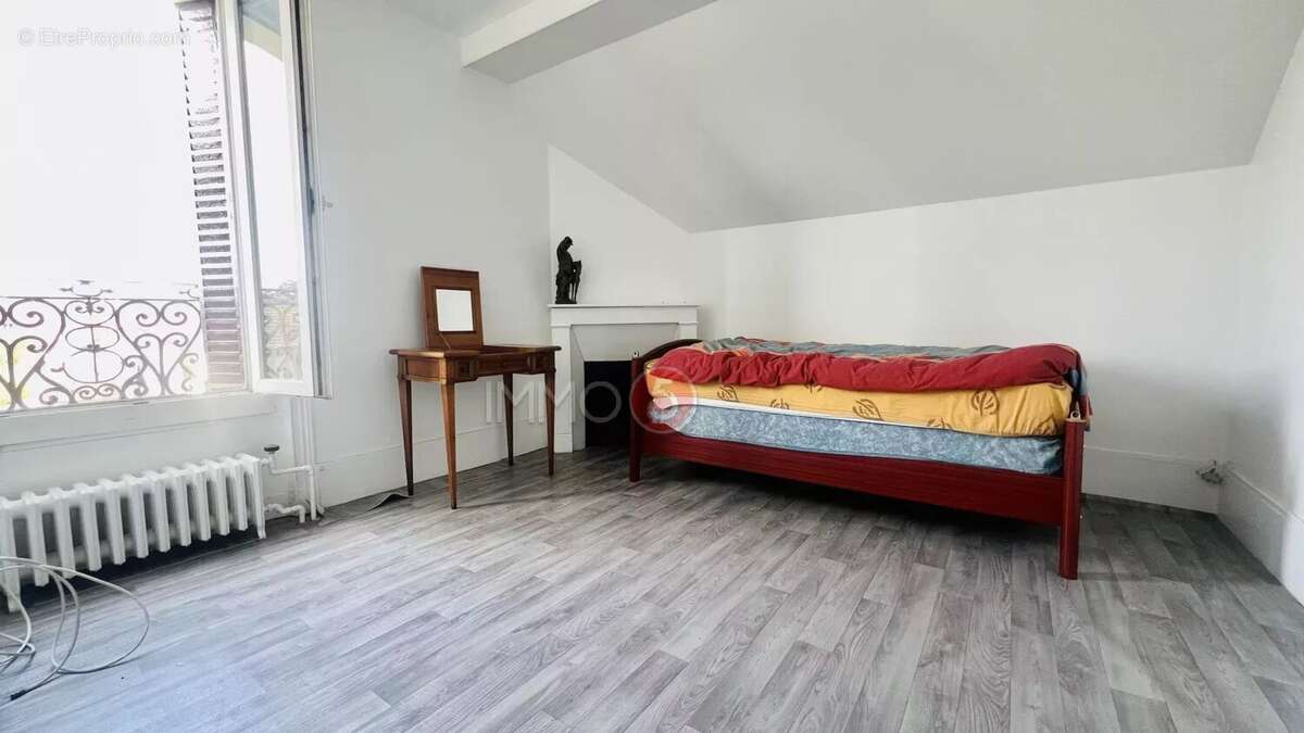 Maison à VILLEMOMBLE