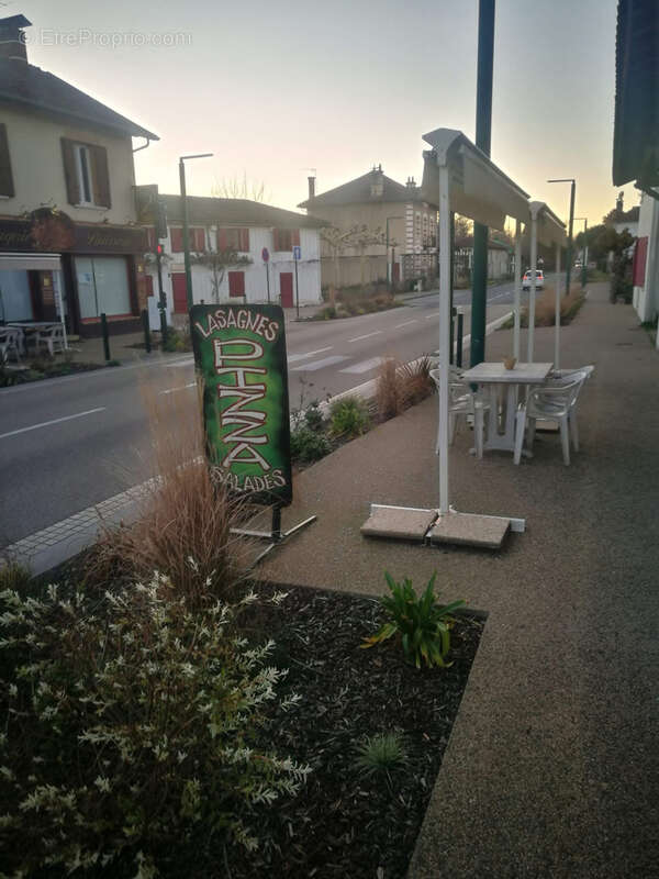 Commerce à GAREIN