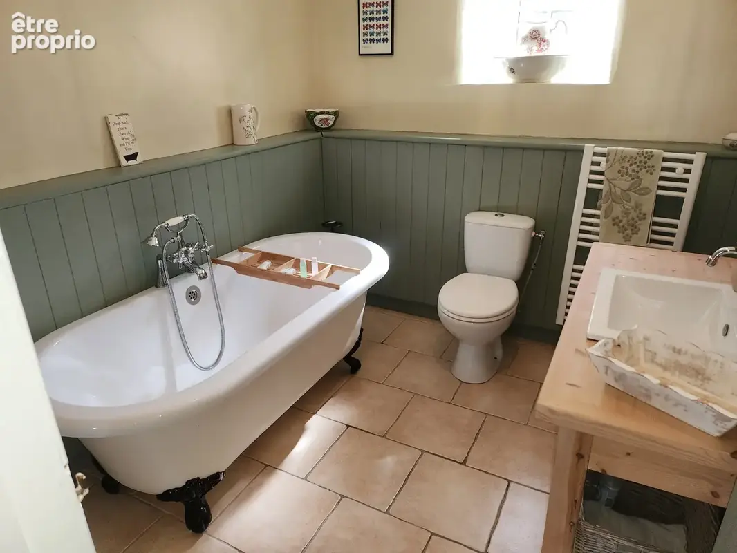 Magnifique propriete avec deux gites, piscine et dependances - photo 11