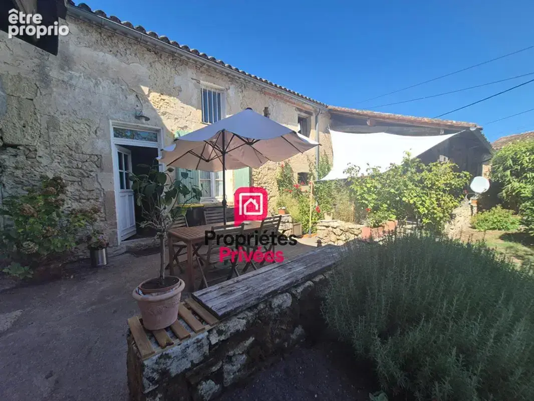 Ensemble immobilier de caractère de 290 m2 avec Gîte - Noaillan - photo 5